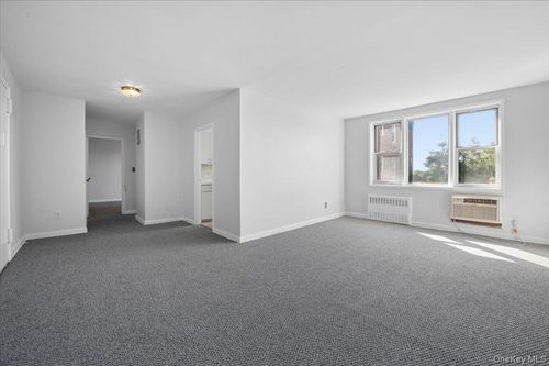6c-3 Sadore Ln, Yonkers, NY, 10710-4726 | Card Image