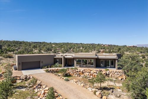 371 N Pinion Hills Dr, Dammeron Valley, UT, 84783-5177 | Card Image