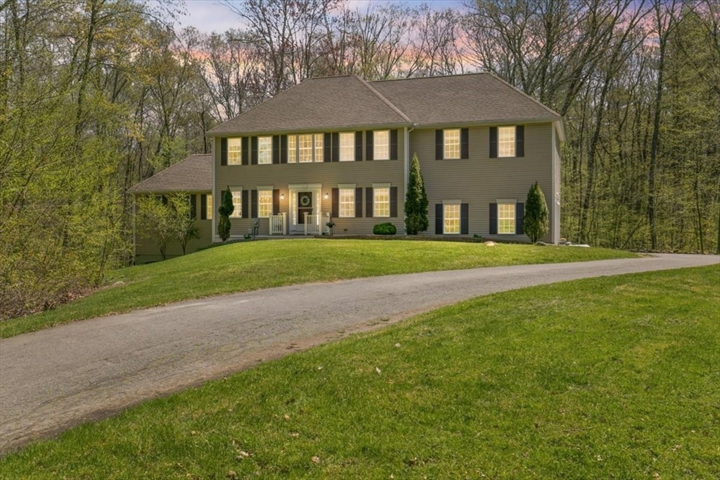 Parsonage Hill Rd, Haverhill, MA 01832
