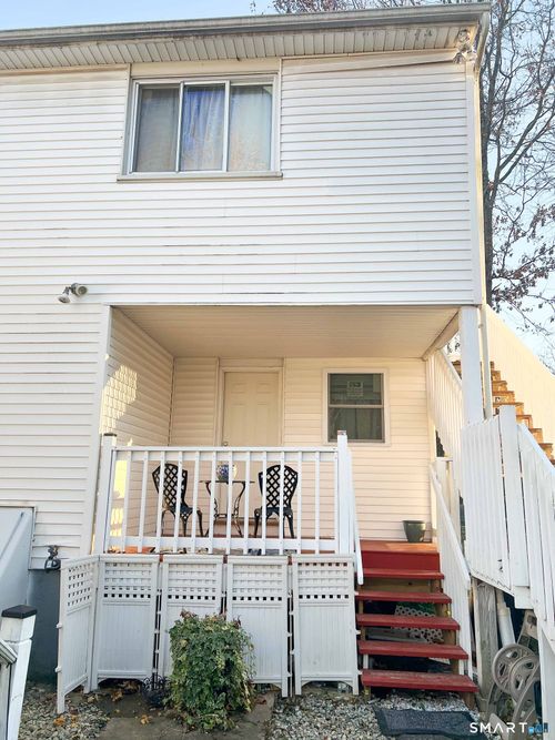 1-135 Claudia Dr, Stratford, CT, 06614-4548 | Card Image