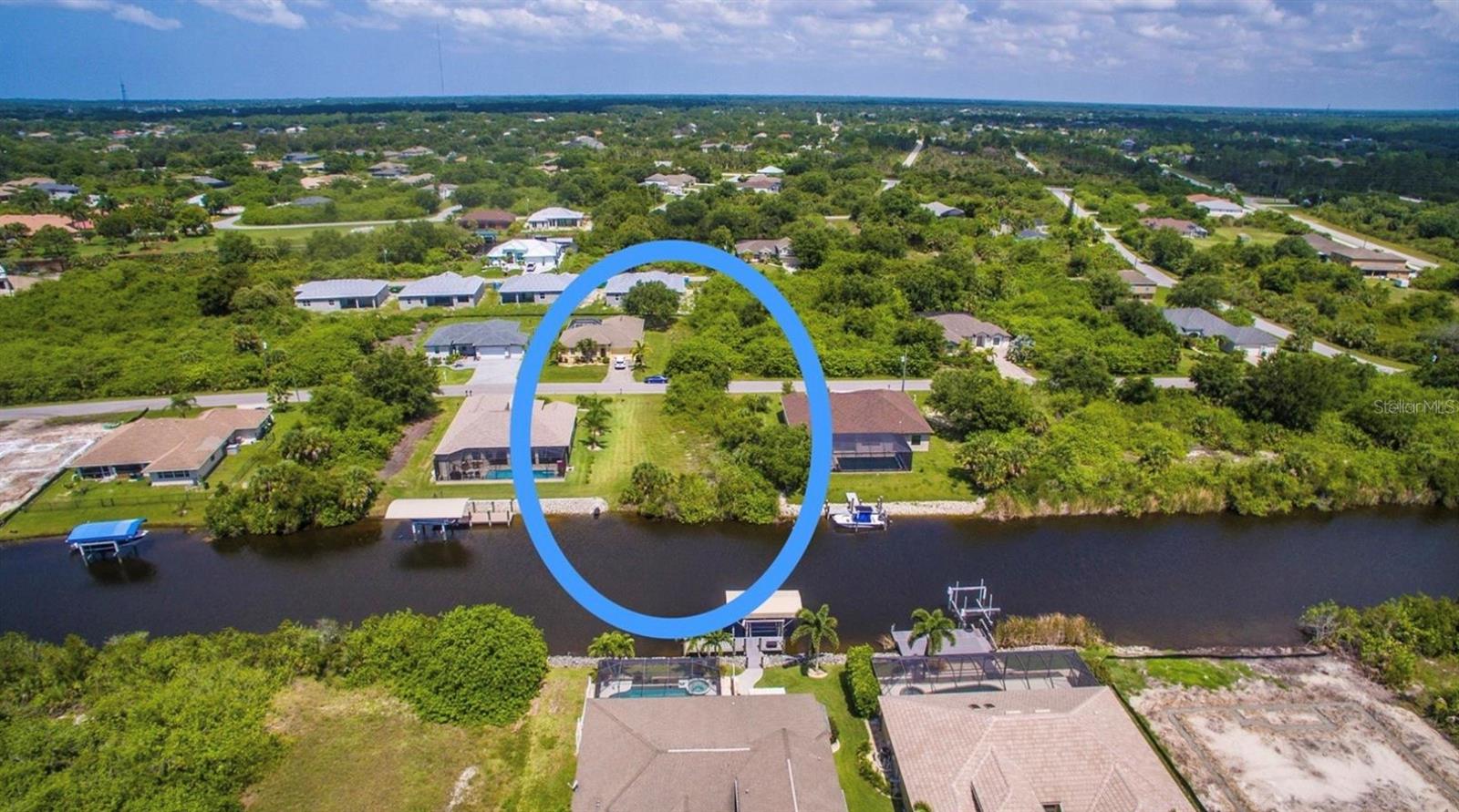 Land in PORT CHARLOTTE 3