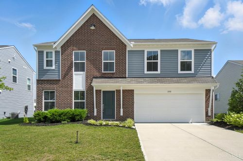 1352 Eagle Blvd, Maineville, OH, 45039-3504 | Card Image