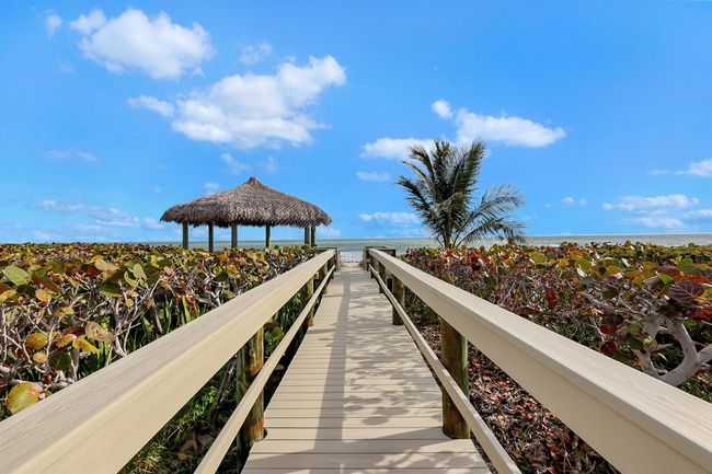 APT-804 - 5059 N Highway A1a, Condo with 2 bedrooms, 2 bathrooms and null parking in Hutchinson Island FL | Image 47
