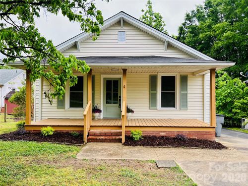 1225 W C St, Kannapolis, NC, 28081-4186 | Card Image
