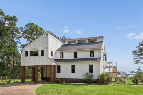 4203 Seaford Rd, Seaford, VA, 23696-2604 | Card Image