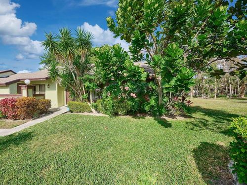 498 Iron Forge Ct, Royal Palm Beach, FL, 33411-1544 | Card Image