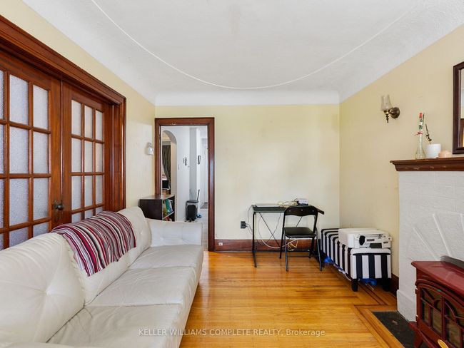 174 Park Row N, House other with 2 bedrooms, 2 bathrooms and null parking in Hamilton ON | Image 14