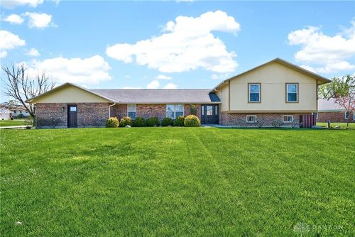 3665 Meadowcourt Drive, Beavercreek, OH, 45431 | Card Image