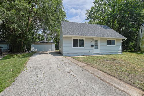 8 Allegheny Ct, Park Forest, IL, 60466-1430 | Card Image