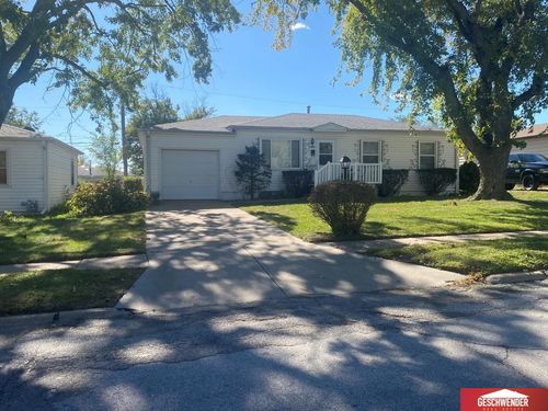 7405 Joseph Ave, La Vista, NE, 68128-2616 | Card Image