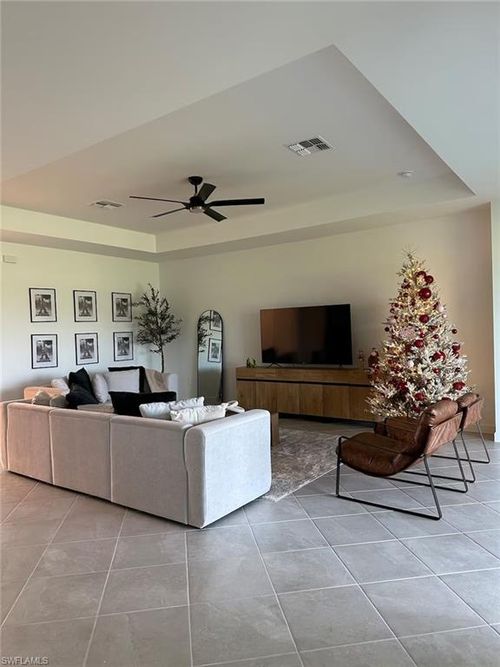 9291 Aqua Overlook Ct, LEHIGH ACRES, FL, 33936-5921 | Card Image