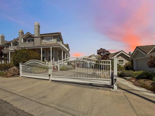 160 Frederick St, Santa Cruz, CA, 95062-3479 | Card Image