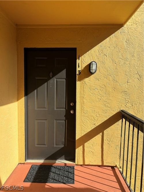 apt-113-2855 Winkler Ave, FORT MYERS, FL, 33916-9376 | Card Image
