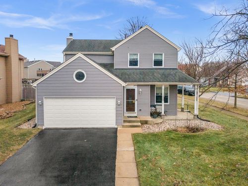 2479 Carlton Dr, Woodridge, IL, 60517-5012 | Card Image