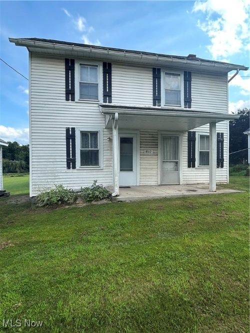 8512 Mapleton St Se, East Canton, OH, 44730-9745 | Card Image