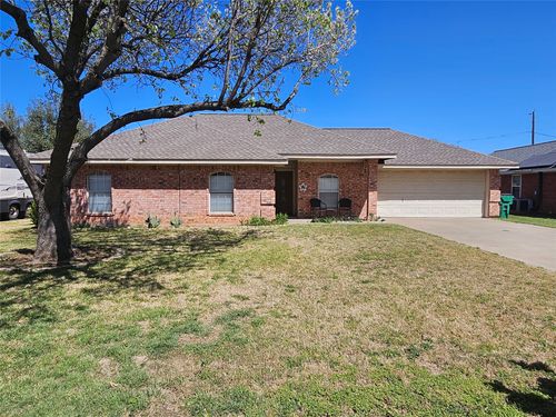 1803 Sprucewood Ave, Stephenville, TX, 76401-2245 | Card Image