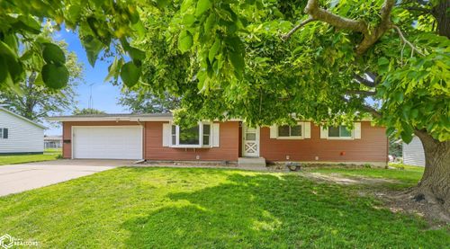 119 Centennial Dr, Mediapolis, IA, 52637-9401 | Card Image