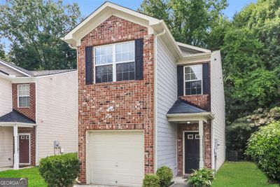 2841 Windsor Forrest Court, House other with 3 bedrooms, 2 bathrooms and 1 parking in College Park GA | Image 2