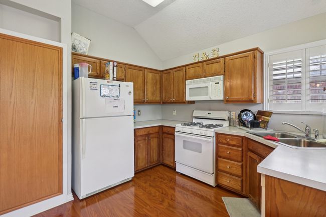 409 Meadow Ln, House other with 3 bedrooms, 2 bathrooms and null parking in Denton TX | Image 12