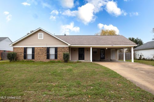 6720 Black Thorn Drive, Walls, MS, 38680 | Card Image