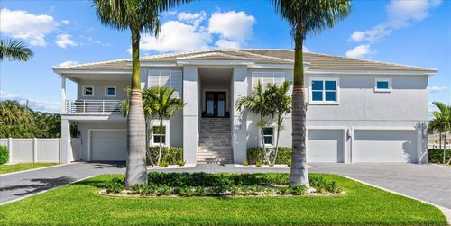 107 12th St, BELLEAIR BEACH, FL, 33786-3301 | Card Image