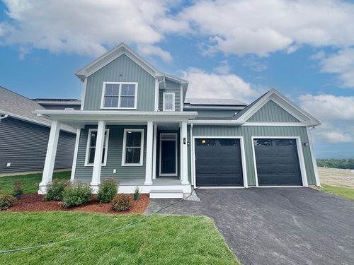 29 Daniel Dr, South Burlington, VT, 05403 | Card Image