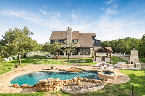 306 Saddlehorn Dr, Dripping Springs, TX, 78620-2740 | Card Image