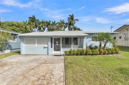 211 Se 1st Ter, Dania Beach, FL, 33004-3703 | Card Image