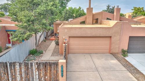 1543 Escondida Ct, Santa Fe, NM, 87507-5161 | Card Image