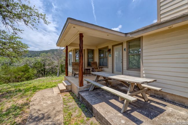 270 Robinson Rd, House other with 4 bedrooms, 3 bathrooms and null parking in Concan TX | Image 14