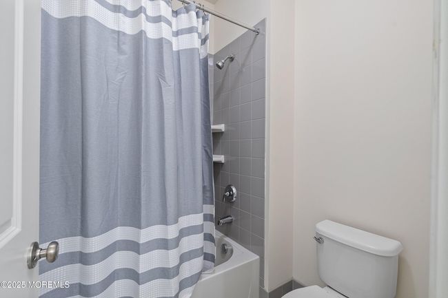 11 Potomac Ct, House other with 4 bedrooms, 5 bathrooms and null parking in Freehold NJ | Image 56