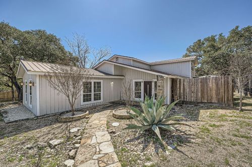 7507 Davy Dr, Volente, TX, 78641-9154 | Card Image