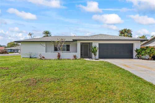 5426 Creeping Hammock Drive, SARASOTA, FL, 34231 | Card Image