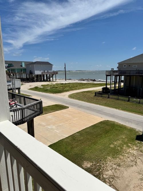 13007 Jolly Roger Dr, Freeport, TX, 77541-9828 | Card Image