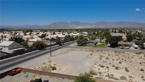 6010 Moonlight Dr, Las Vegas, NV, 89130-1017 | Card Image