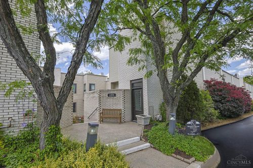 2394 Dina Ave, Cincinnati, OH, 45211 | Card Image