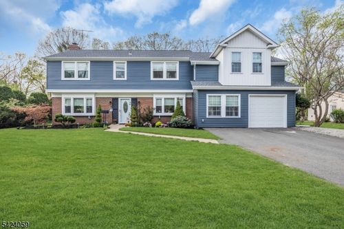 66 Johnson Rd, Somerset, NJ, 08873-2953 | Card Image