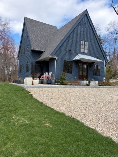 270 Forest Ave, Cohasset, MA, 02025-1154 | Card Image