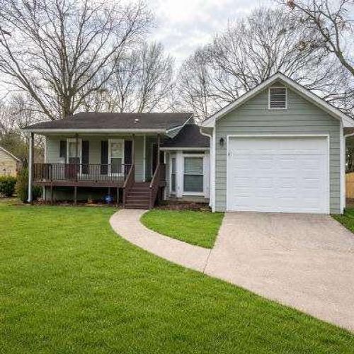 5810 Northfield Dr, Ellenwood, GA, 30294-3952 | Card Image