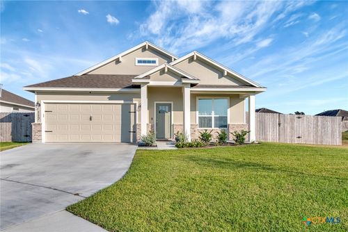 117 Persimmon Ct, Victoria, TX, 77904-1790 | Card Image