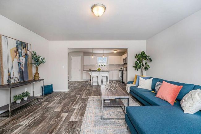 Stock photo- great room | Image 25