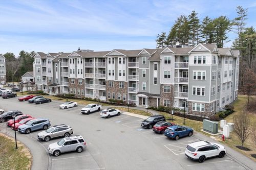 apt-403-220 Martins Lndg, North Reading, MA, 01864-2079 | Card Image