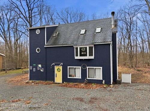 292 Paxinos Dr, Pocono Lake, PA, 18347-8074 | Card Image