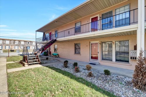 apt-3-1962 Goldsmith Ln, Louisville, KY, 40218-2051 | Card Image