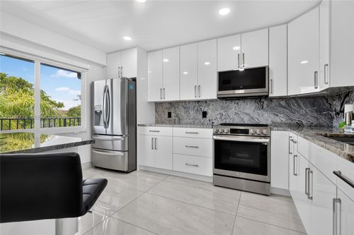 403d-1501 Sw 134th Way, Pembroke Pines, FL, 33027-1865 | Card Image