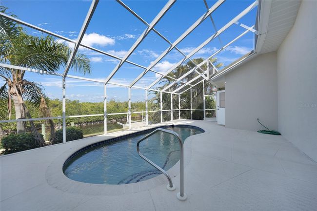 SCREENED IN POOL AND LANAI | Image 25