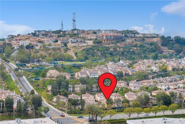 2216 Jeans Ct, House other with 3 bedrooms, 3 bathrooms and 2 parking in Signal Hill CA | Image 68