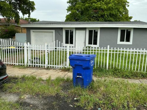 5207 Fletcher St, Hollywood, FL, 33021-8009 | Card Image