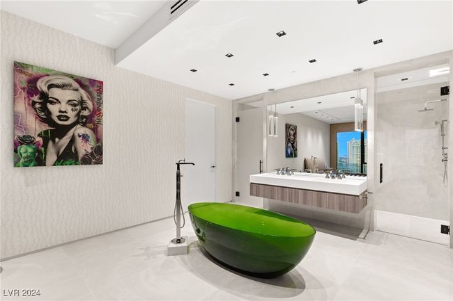 2406 - 3750 Las Vegas Blvd S, Home with 2 bedrooms, 3 bathrooms and null parking in Las Vegas NV | Image 31
