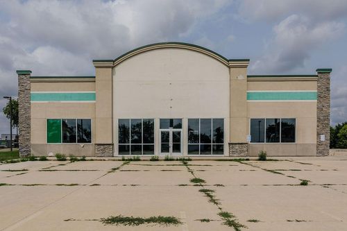 2505 E Highway 7, Montevideo, MN, 56265-3153 | Card Image